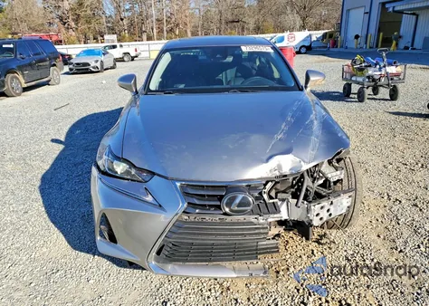 2018 Lexus Is 300 z USA, uszkodzony, nr VIN JTHBA1D20J5076151